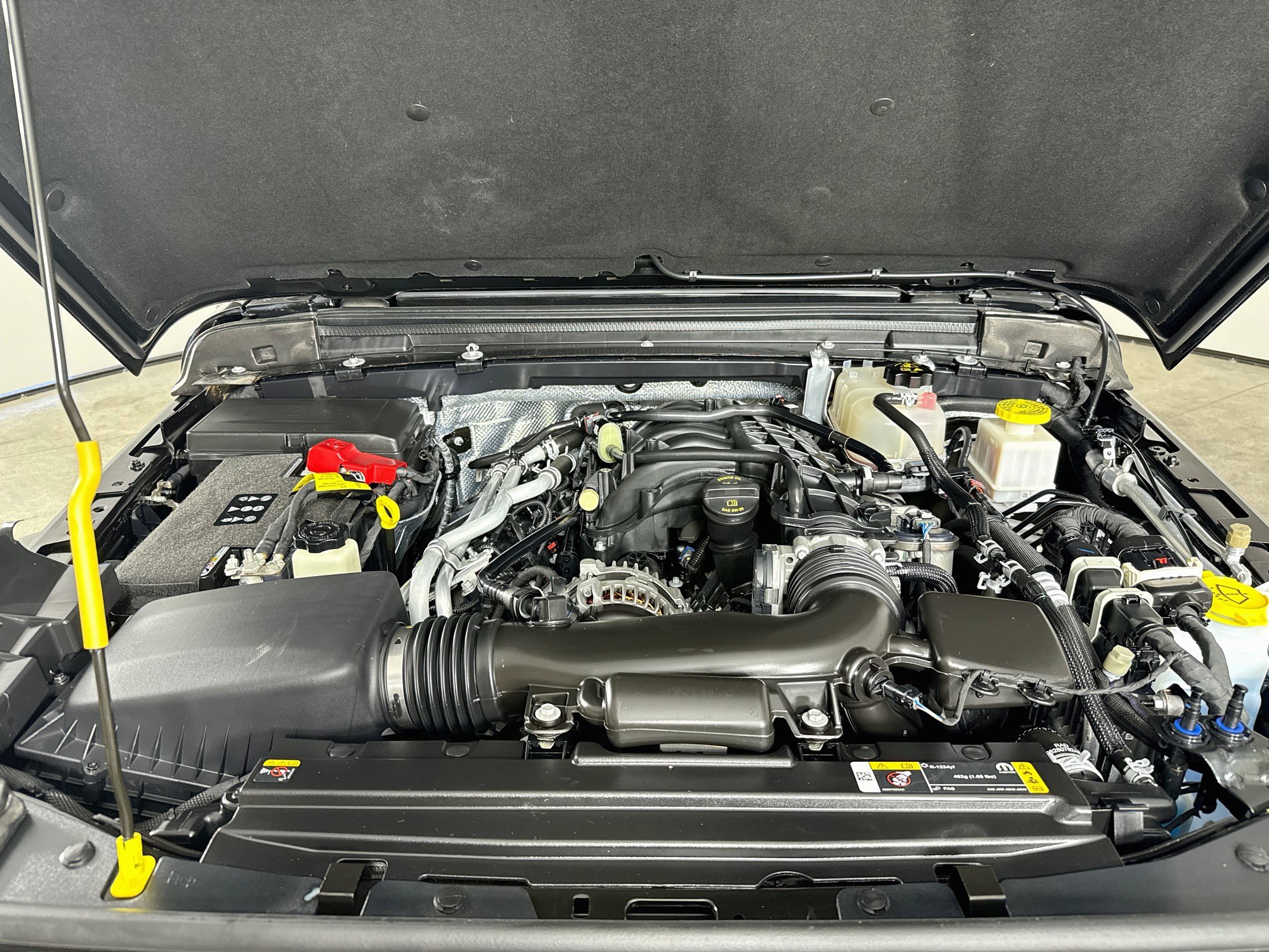 Used 2025 Jeep Gladiator Sport AWD/4WD image 33