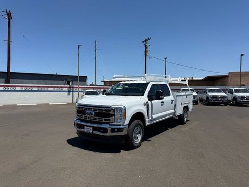 New 2026 Ford F350 XL w/ XL Chrome Package AWD/4WD image 5