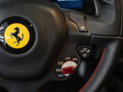 Used 2019 Ferrari 488 Pista Coupe RWD image 38