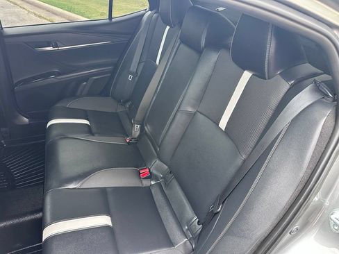 Used 2025 Toyota Camry SE FWD image 32