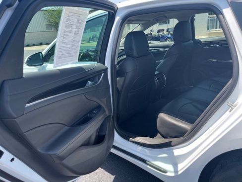 Used 2018 Buick LaCrosse Essence image 23