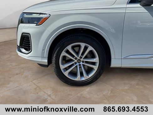 Used 2025 Audi Q7 3.0T Premium Plus AWD/4WD image 9