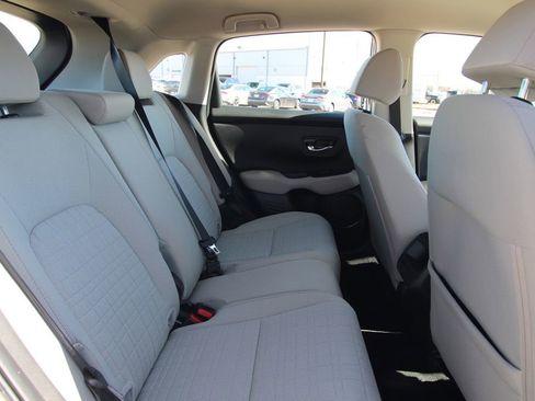 Used 2024 Honda HR-V LX image 9