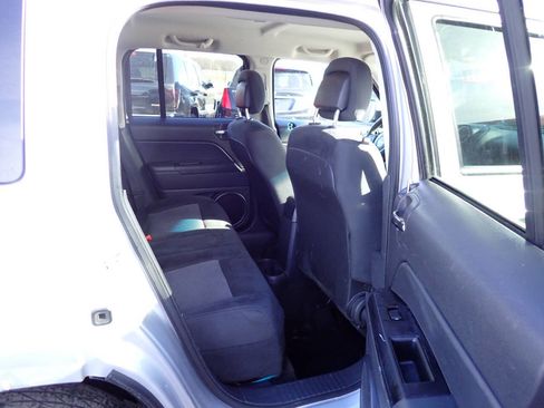 Used 2014 Jeep Patriot Sport w/ Power Value Group image 10