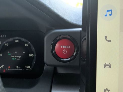 New 2026 Toyota Tacoma TRD Off-Road AWD/4WD image 19