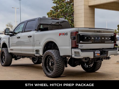 Used 2026 Ford F250 Platinum w/ Platinum Plus Package image 7