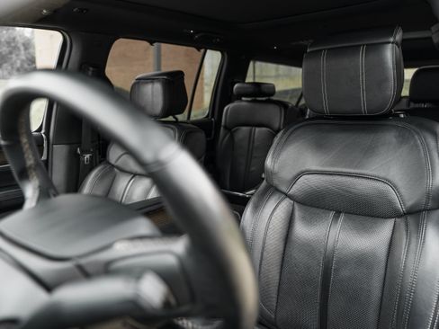 Used 2024 Jeep Grand Wagoneer L 4WD image 20