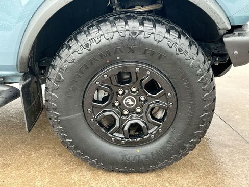 Used 2022 Ford Bronco Wildtrak AWD/4WD image 10