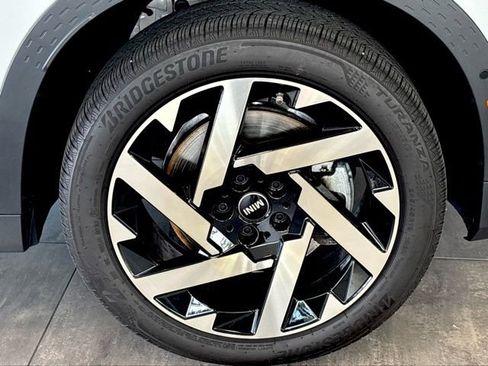 Used 2025 MINI Cooper Countryman S w/ Comfort Package Max image 40