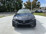 Used 2021 Toyota Camry SE image 3