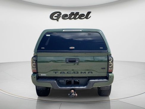 Used 2021 Toyota Tacoma TRD Off-Road w/ Technology Package AWD/4WD image 8