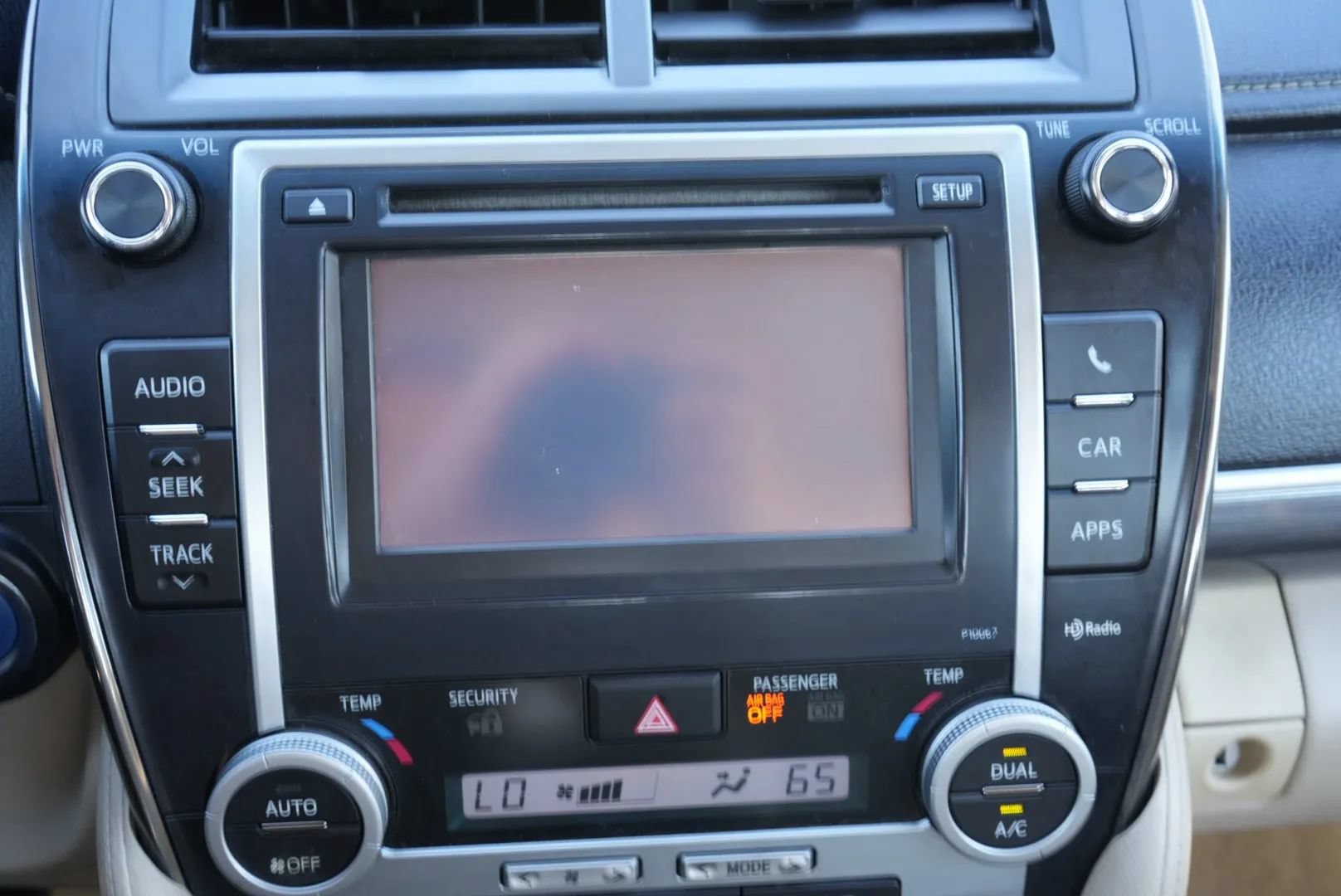 Used 2012 Toyota Camry XLE w/ Convenience Pkg FWD image 33
