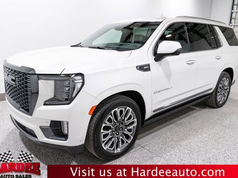 Used 2024 GMC Yukon Denali Ultimate image 2