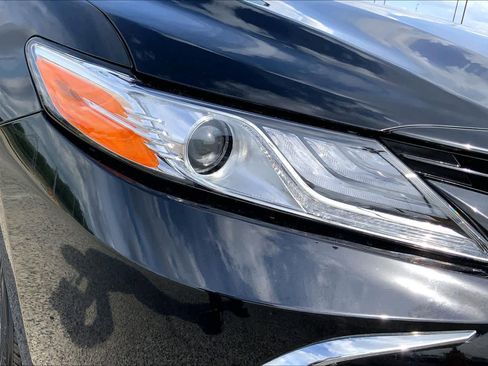 Used 2023 Toyota Camry XLE image 27