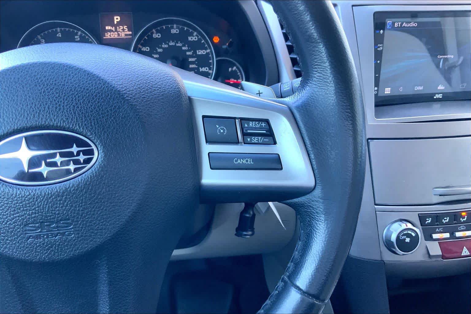 Used 2013 Subaru Outback 2.5i Premium AWD/4WD image 24