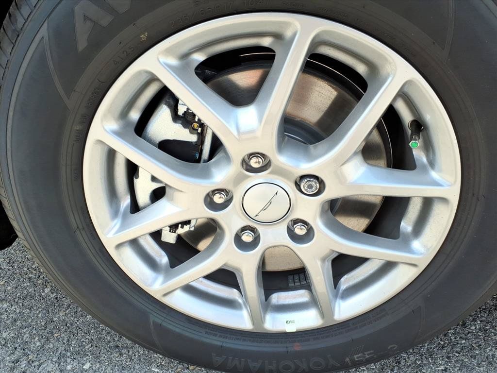 New 2027 Chrysler Pacifica Select FWD image 11