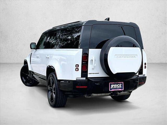 Used 2024 Land Rover Defender 130 X-Dynamic SE AWD/4WD image 13
