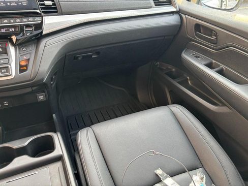 Used 2026 Honda Odyssey EX-L image 19