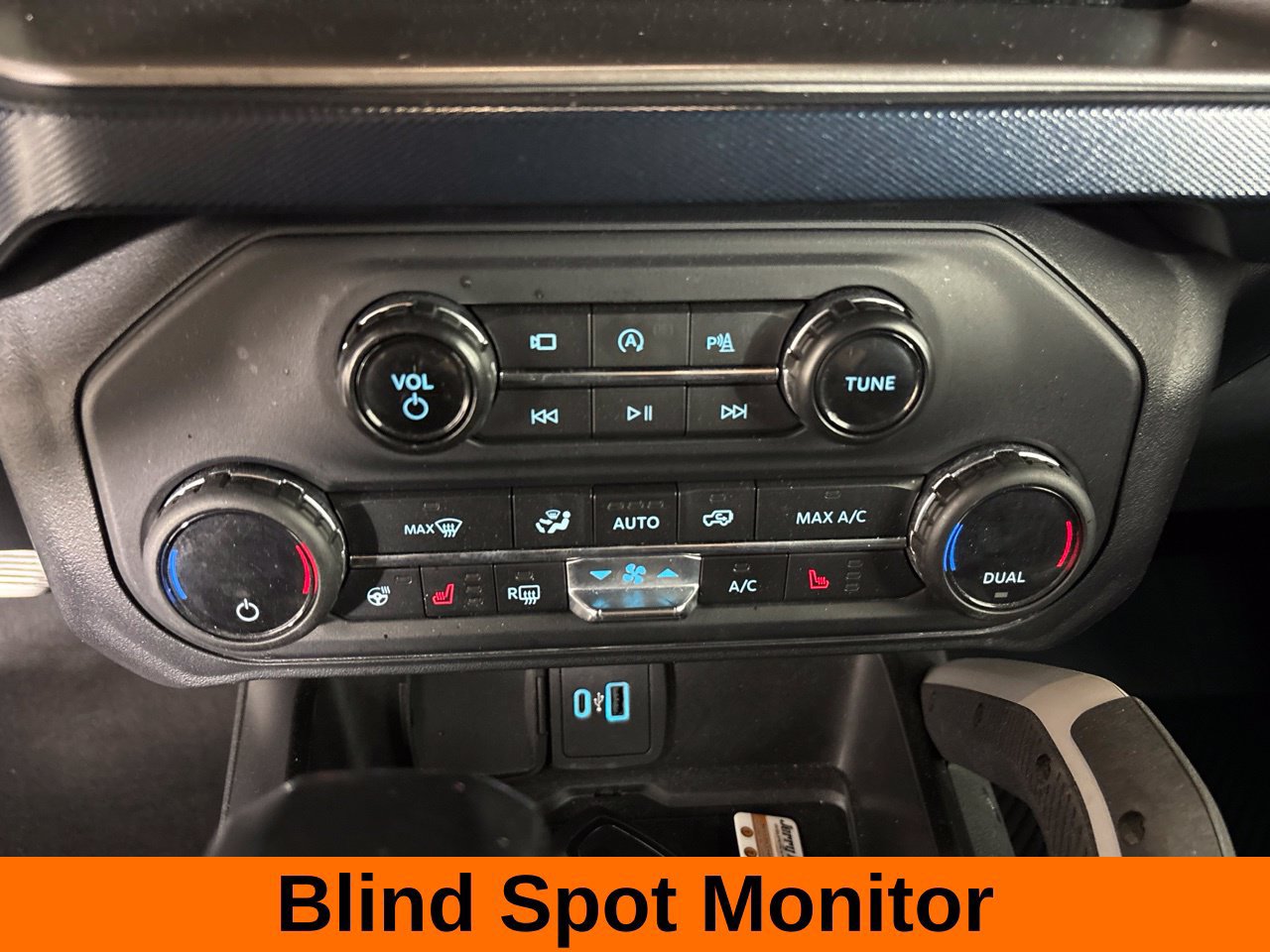 Used 2021 Ford Bronco First Edition AWD/4WD image 19