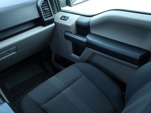 Used 2019 Ford F150 XL w/ Equipment Group 101A Mid image 10