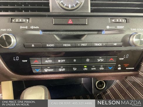 Used 2017 Lexus RX 450h AWD w/ Luxury Package image 40