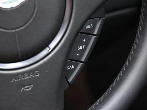 Used 2016 Aston Martin V8 Vantage GT RWD image 24