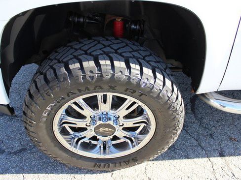 Used 2013 GMC Sierra 2500 Denali w/ Suspension Package, Off-Road image 3