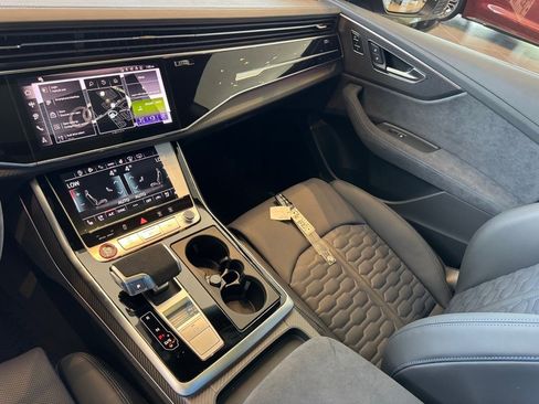 New 2026 Audi RS Q8 performance image 31