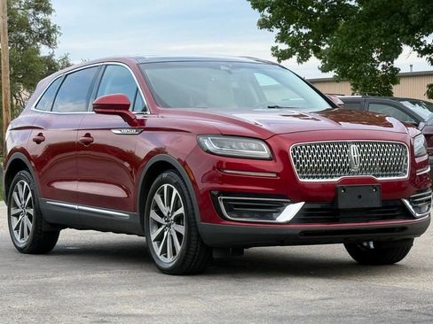 Used 2019 Lincoln Nautilus Select image 8