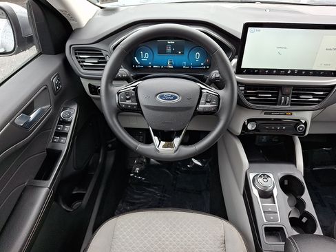 Certified 2023 Ford Escape Active w/ Tech Pack #2 AWD/4WD image 11