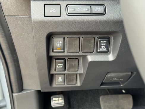 Used 2026 Nissan Frontier Pro-X w/ Pro-X Convenience Package RWD image 17