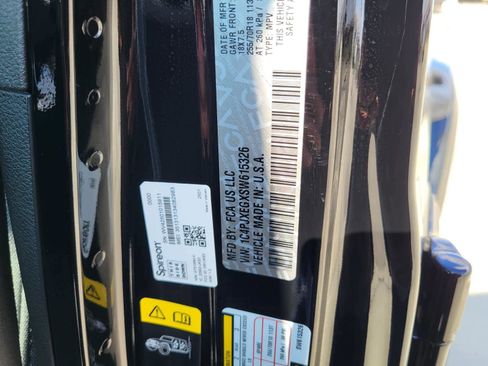 New 2025 Jeep Wrangler Sahara w/ Technology Group image 21