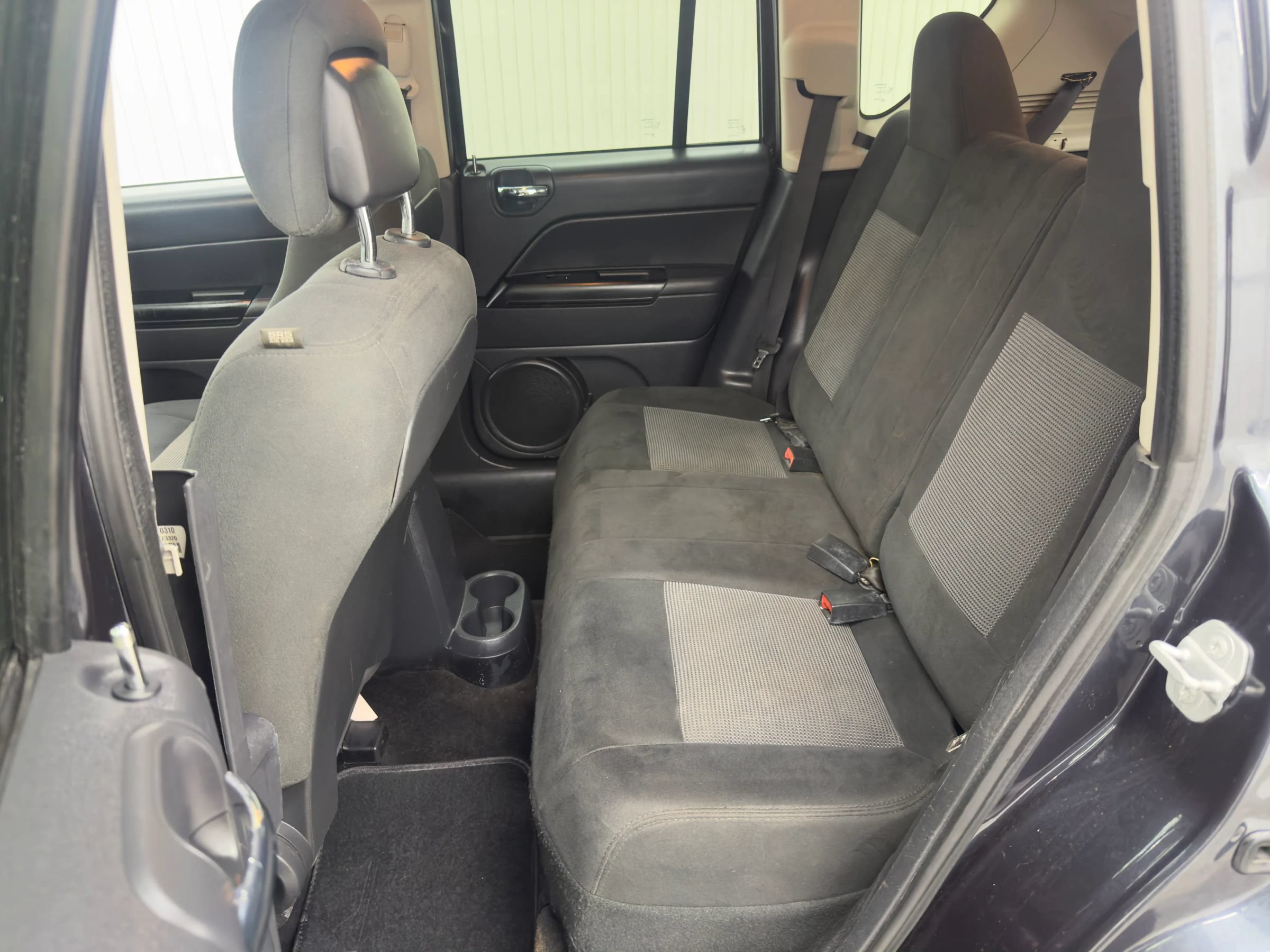 Used 2015 Jeep Compass Sport FWD image 18