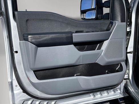 Used 2022 Ford F150 XLT w/ Trailer Tow Package image 21