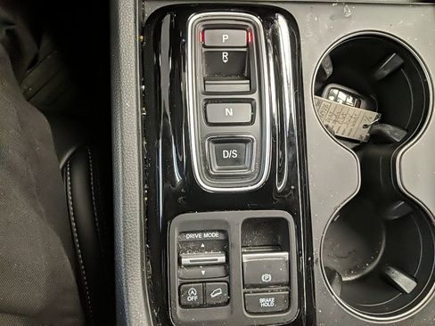 Used 2024 Honda Pilot EX-L image 22