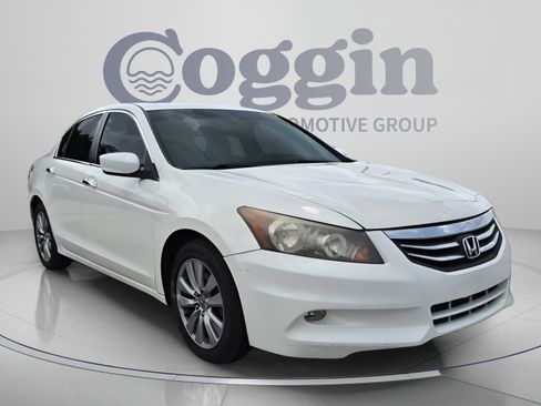 Used 2011 Honda Accord EX-L image 8