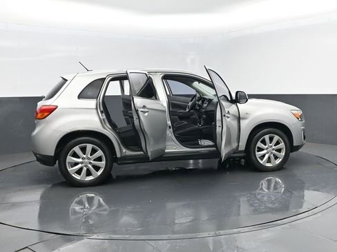 Used 2015 Mitsubishi Outlander Sport SE image 29