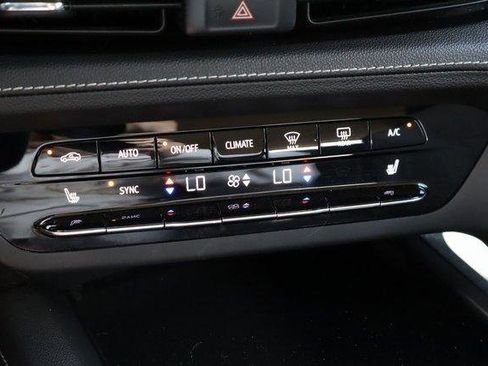 Used 2022 Buick Envision Preferred image 15