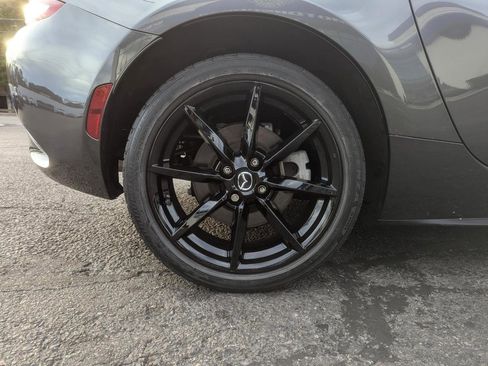 Used 2021 MAZDA MX-5 Miata RF Club RWD image 42