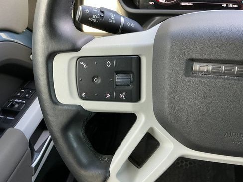 Used 2023 Land Rover Defender 110 SE AWD/4WD image 19