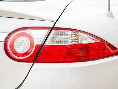 Used 2007 Jaguar XK XK image 63