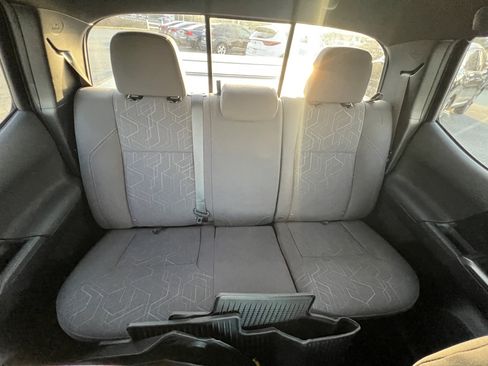 Used 2019 Toyota Tacoma TRD Off-Road image 21