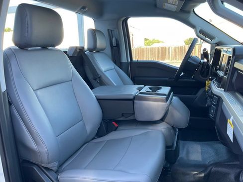 New 2025 Ford F350 XL w/ XL Chrome Package RWD image 52