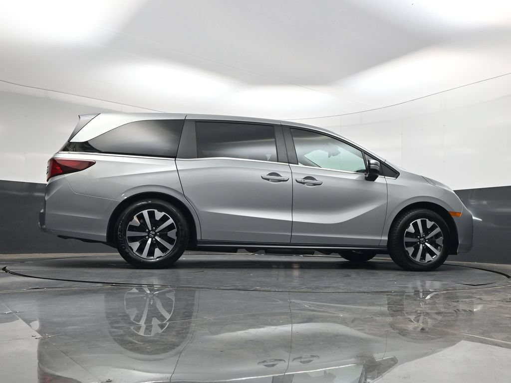 Used 2025 Honda Odyssey EX-L image 46