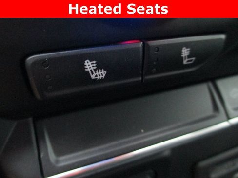 Used 2022 GMC Sierra 1500 SLT image 16