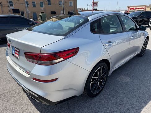 Used 2020 Kia Optima SE FWD image 8