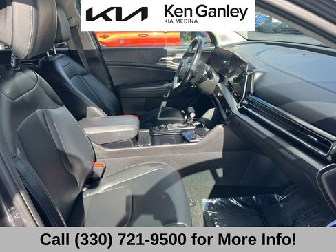 Certified 2023 Kia Sportage EX image 61