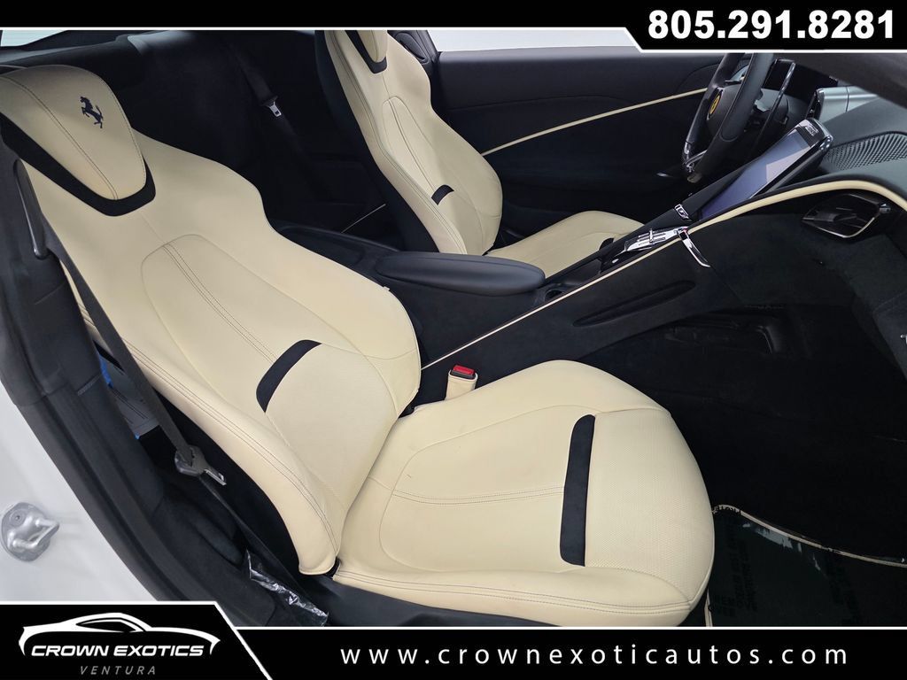 Used 2024 Ferrari Roma RWD image 24