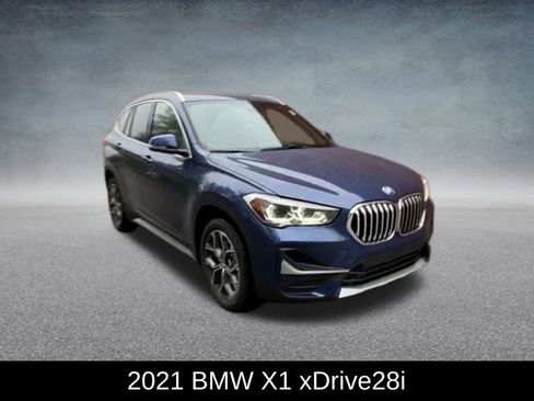 Used 2021 BMW X1 xDrive28i w/ Premium Package image 3