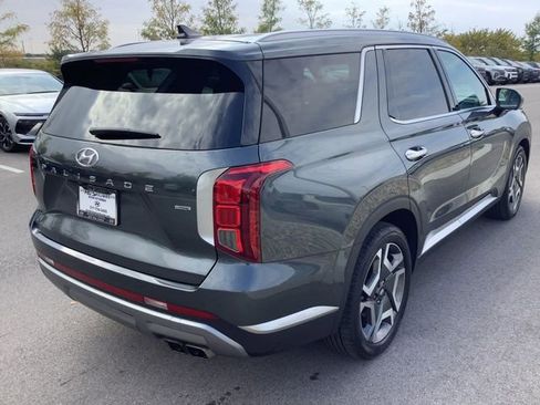 Used 2023 Hyundai Palisade SEL w/ Premium Package image 6